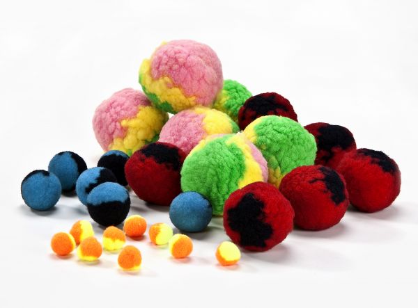 Pompons multicolor, versch. Größen, farbig sort., 70 Stück