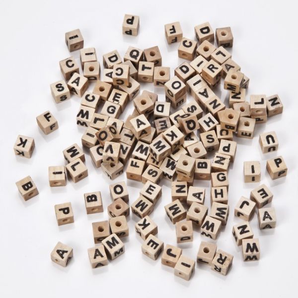 Buchstabenwürfel aus Holz, 7mm, eckig, 300 Stück